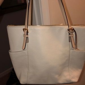 Michael Kors Tote with matching wallet